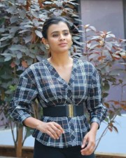 Hebah Patel 31 Actress Hebah Patel At Kisses Press Meet Photos
