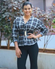 Hebah Patel 29 Actress Hebah Patel At Kisses Press Meet Photos