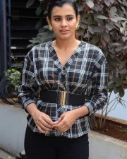 Hebah Patel 13 Actress Hebah Patel At Kisses Press Meet Photos