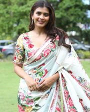 Actress Hebah Patel at Honeymoon Express Movie Pre release Event Photos 01