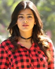 Hebah Patel 11