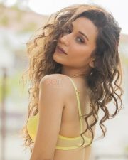 Actress Heli Daruwala Photoshoot Pictures