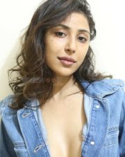 Actress Kapilakshi Malhotra Latest Photoshoot Pictures