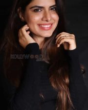 Actress Model Twiinkle Saaj Sexy Photos