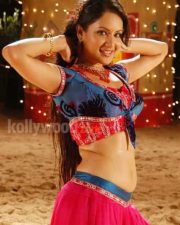 Actress Pooja Bose Sexy Pictures