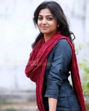 Actress Radhika Apte Photos
