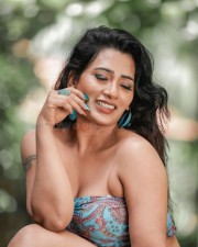 Actress Sanjana Naidu Glamour Photoshoot Stills 15