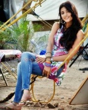 Actress Shruthi Hassan Sexy Photos