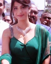 Actress Shruthi Hassan Sexy Pictures
