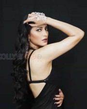 Actress Shruti Haasan Black Saree Pictures