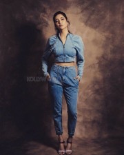 Actress Shruti Haasan Denim Photoshoot Pictures 03