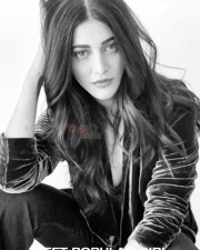 Actress Shruti Haasan Magazine Photoshoot Pictures