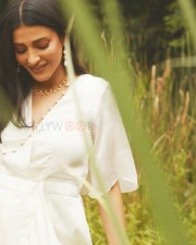 Actress Shruti Haasan in a White Dress Photoshoot Pictures 01