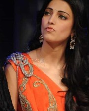 Actress Shruti Hassan Stills