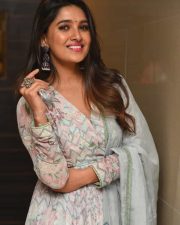 Actress Vani Bhojan At Meeku Maathrame Cheptha Pre release Event Photos