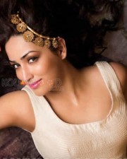 Actress Yami Gautam Red Hot Photos