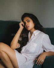 Adorable Divi Vadthya in a White OversizedShirt Pictures 01