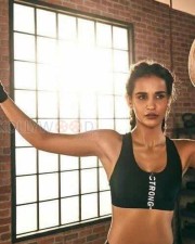 Aisha Sharma Workout Photos