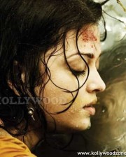 Aishwarya Rai In Raavanan Movie Photos