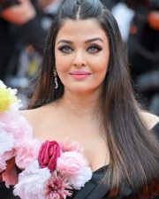 Aishwarya Rai at Cannes Film Festival 2022 Photos 05