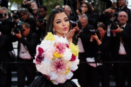 Aishwarya Rai at Cannes Film Festival 2022 Photos 08