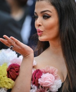 Aishwarya Rai at Cannes Film Festival 2022 Photos 13