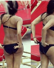 Baywatch Actress Priyanka Chopra Bikini Photos