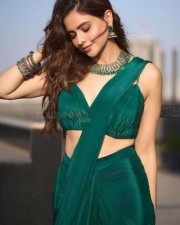 Beautiful Aamna Sharif in a Green Saree with a Matching Blouse Photos 03 Beautiful Aamna Sharif in a Green Saree with a Matching Blouse Photos 03