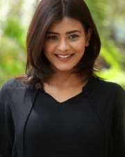 Hebah Patel 25 Beautiful Actress Hebha Patel Pictures