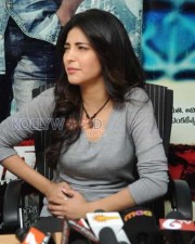 Beautiful Actress Shruti Haasan Photos