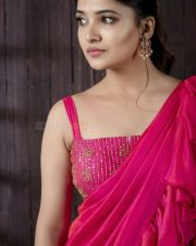 Beautiful Vani Bhojan in a Red Dress Photos 02