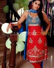 Bhoomika Chawla Pictures