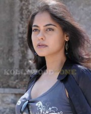 Bindu Madhavi Hot Photos