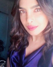 Bollywood Actress Priyanka Chopra New Pictures