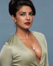Bollywood Bombshell Priyanka Chopra Hot Cleavage Photo Shoot Photos