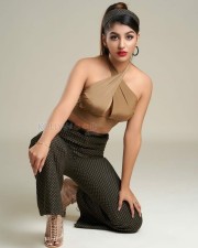 Yashika Aannand (Yaashika Aanand) 17 Busty Yashika Aannand Photoshoot Pics