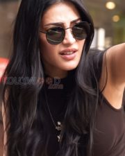 Confident Actress Shruti Haasan in a Dark Brown Sleeveless Top Photos 02