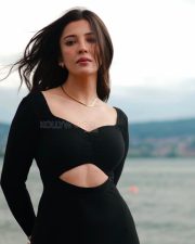 Cute Barkha Singh in a Black Front Cut Out Bodycon Dress Photos 01
