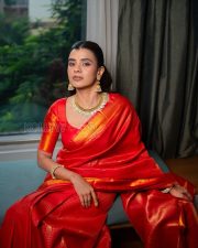 Elegant Actress Hebah Patel in a Red Kanjivaram Silk Saree Photos 04 Elegant Actress Hebah Patel in a Red Kanjivaram Silk Saree Photos 04