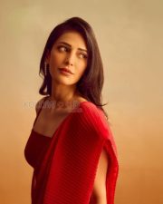 Elegant Actress Shruti Haasan in a Red Pleated Saree Photos 01