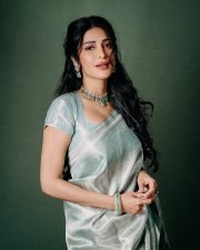 Enchanting Actress Shruti Hassan in a Silver Grey Embroidered Saree Photos 05