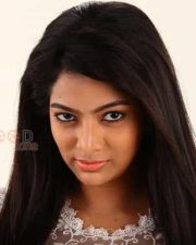 Engalukku Veru Kilaigal Kidaiyathu Heroine Saara Deva Photos