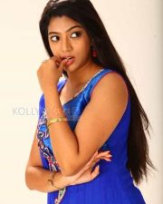 Engalukku Veru Kilaigal Kidaiyathu Heroine Saara Deva Photos