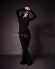 Fabulous Fatima Sana Shaikh in a Black Sleeveless Maxi Dress Pictures 01