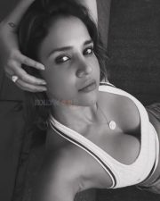 Glam Aisha Sharma Black and White Sexy Selfie Photos 02