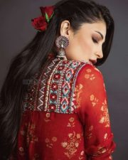 Gorgeous Shruti Haasan GRAZIA Photoshoot Pictures 03