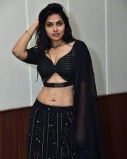 Heroine Divi Vadthya Stunning in Black Dress Photoshoot Pictures 15