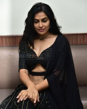 Heroine Divi Vadthya Stunning in Black Dress Photoshoot Pictures 29