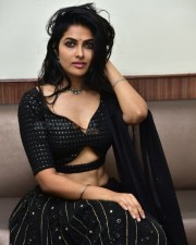 Heroine Divi Vadthya Stunning in Black Dress Photoshoot Pictures 35
