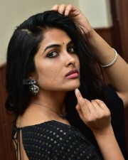 Heroine Divi Vadthya Stunning in Black Dress Photoshoot Pictures 41